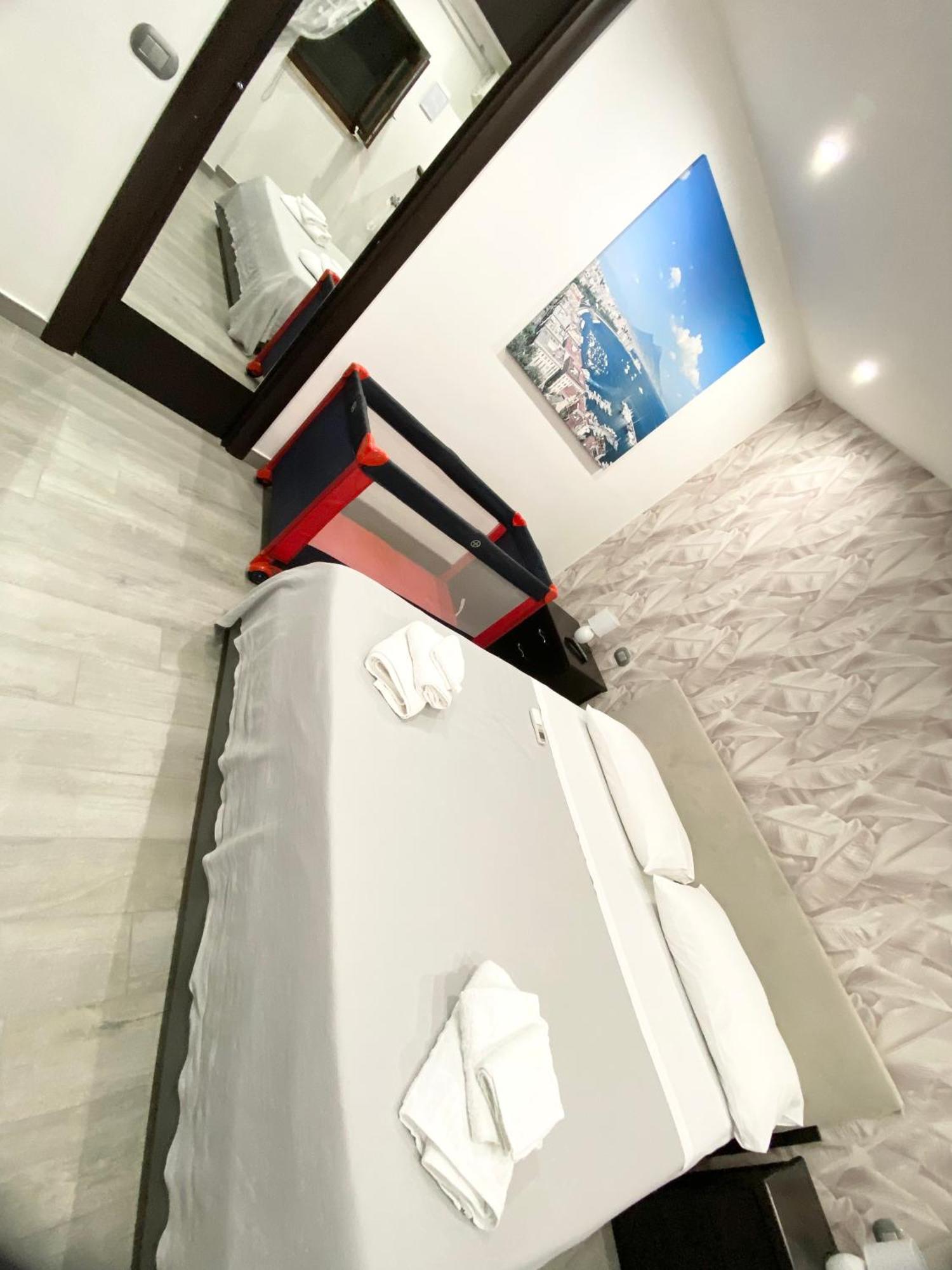 Daly Home Intero Appartamento Mugnano di Napoli Exterior photo